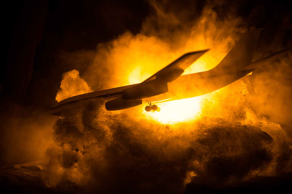 Schwere Unwetter über Deutschland! Mehrere Passagier-Flugzeuge funken Notsignal Code 7700!