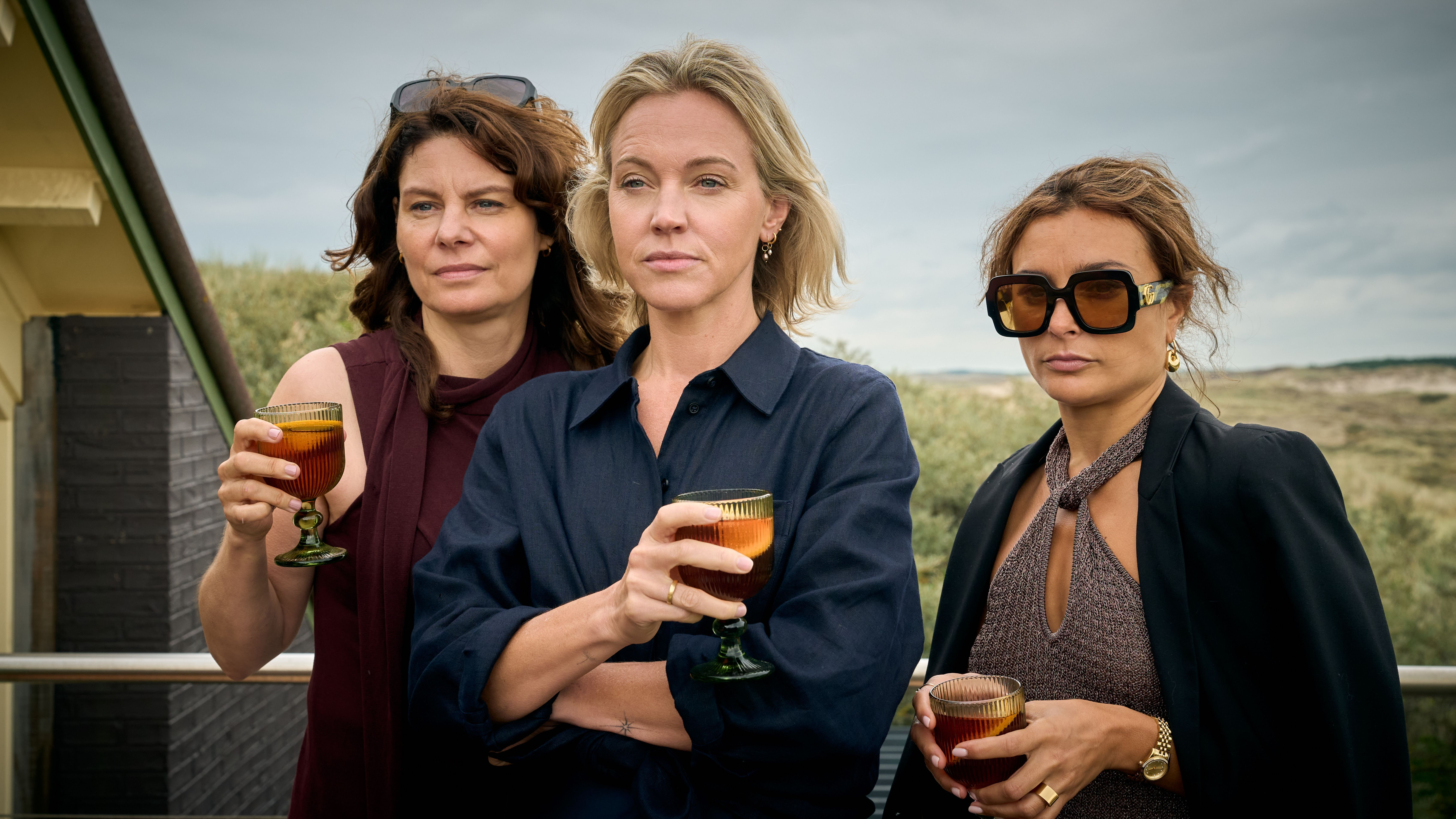 Netflix brengt De Eetclub: verborgen leugens van de rijke vrienden onthuld