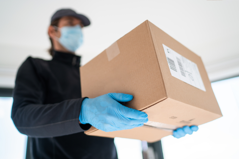Trauer! DPD-Kurier wurde tot im Paketwagen gefunden - war er dem Druck nicht mehr gewachsen?