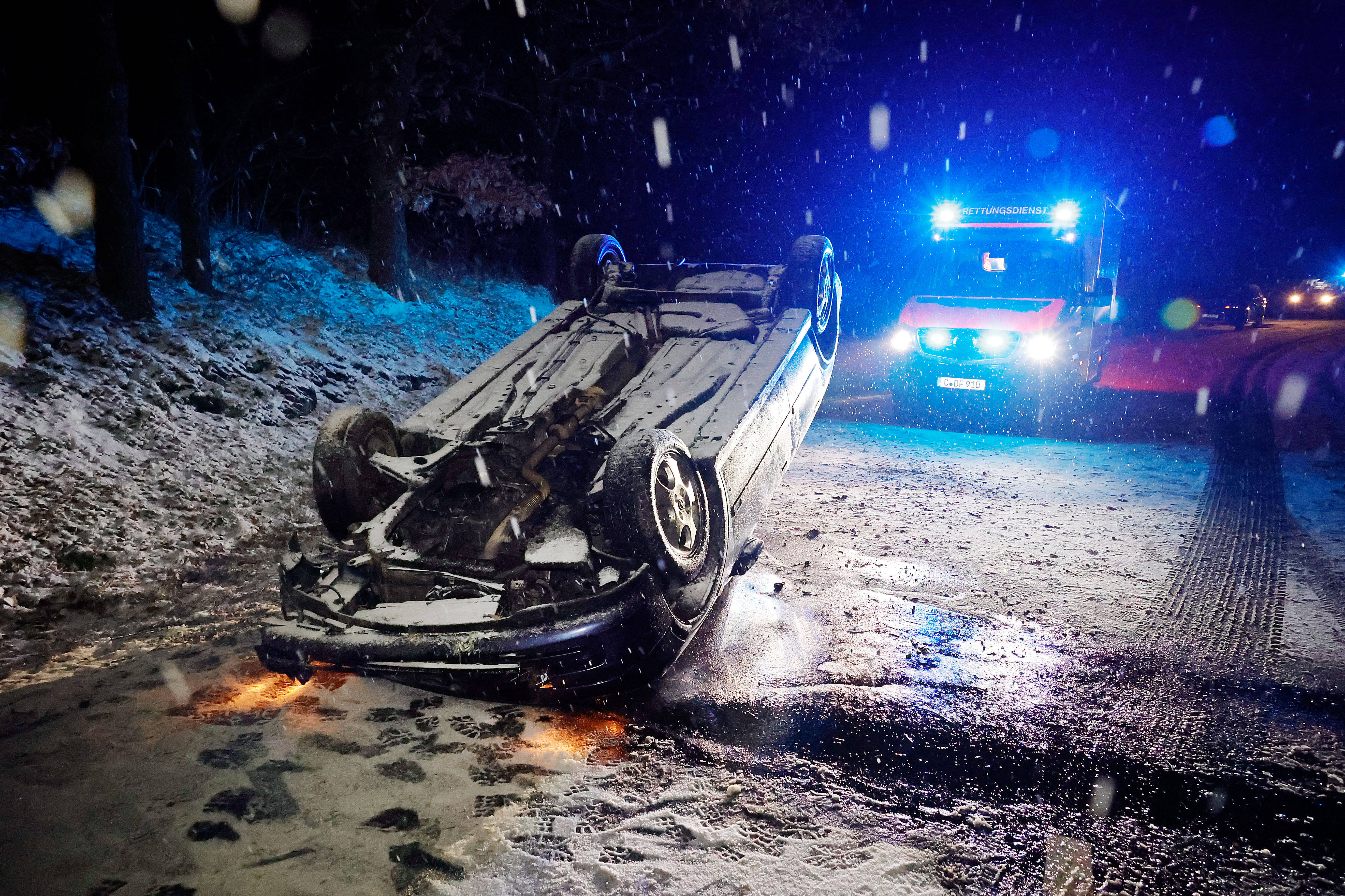 Wetterumschwung! Eisregen und glatte Straßen - Kältewelle endet - Meteorologen warnen vor Chaos auf den Straßen!