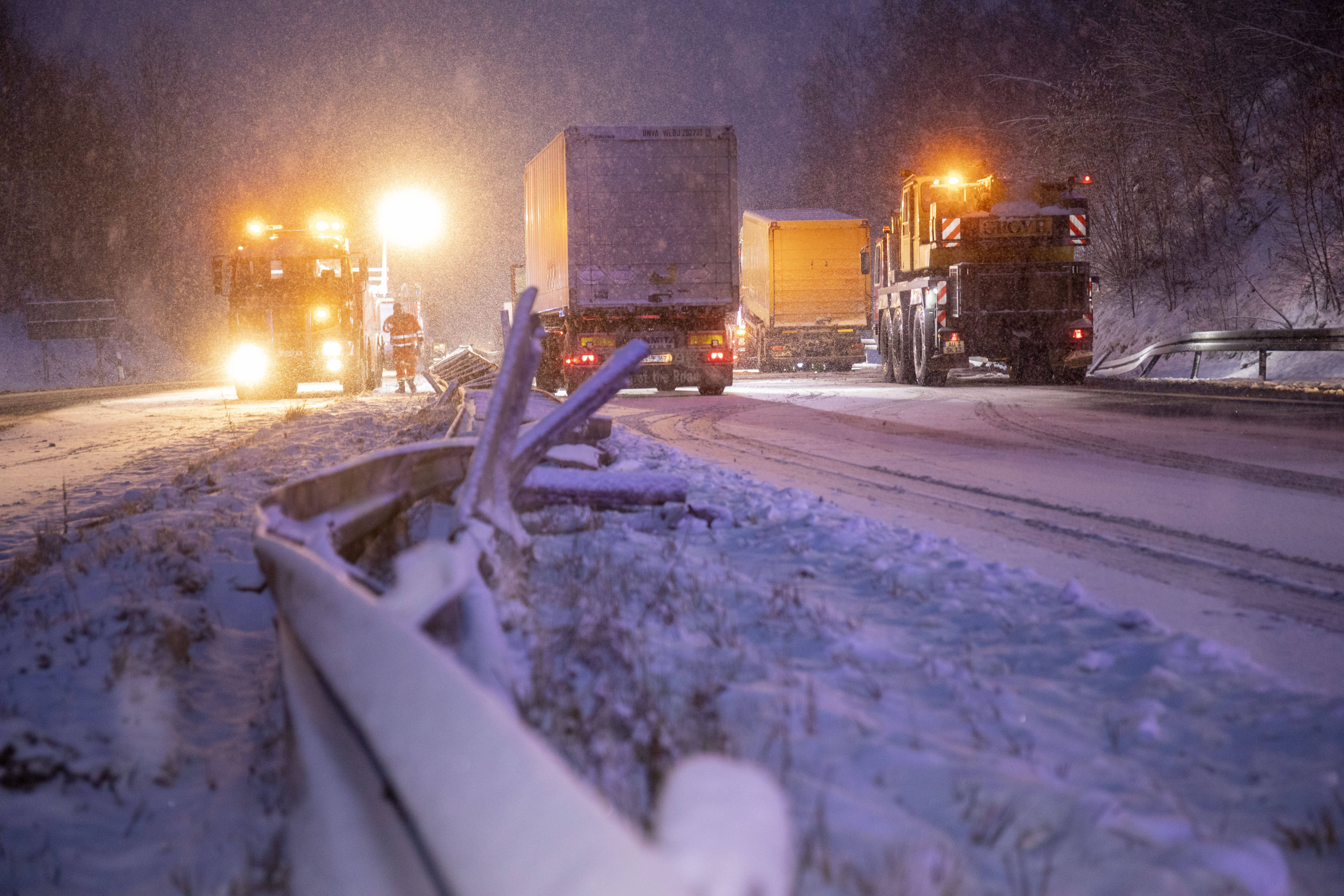 Schneewand rast auf Deutschland zu! Neue Schneefälle erwartet - Frost und Wintereinbruch