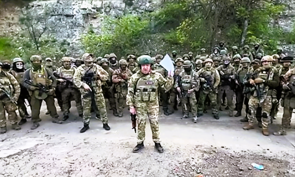 Prigoschin verhandelt mit der Ukraine! Laufen die Wagner-Söldner über? Geheime Dokumente als Beweis!