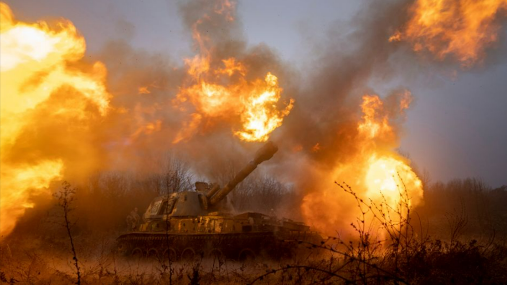 Ukraine zerstört kompletten Russen-Konvoi! Angriff vereitelt - ukrainische Artillerie mit schwerem Schlag!